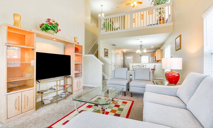 Greensboro Casa | Central & Spacious Townhome in Greensboro!