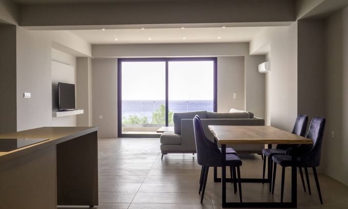Ierapetra Apartamento | CENTRAL URBAN SEA VIEW APT SINCE 2009