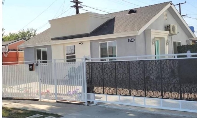 Lynwood Apartamento | CENTRAL2EVERYTHING🔥 LITERALLY BRAND NEW HOUSE