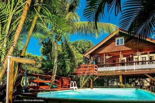 Belize City Casa | CentralCity “Paradise” Private Mini Resort & Pool