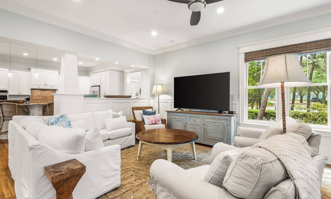 Watercolor Casa | 🌞 $500 Off Summer 2025 + Free Grocery Delivery! Pet-Friendly WaterColor, Golf Cart, Bikes, Beach!