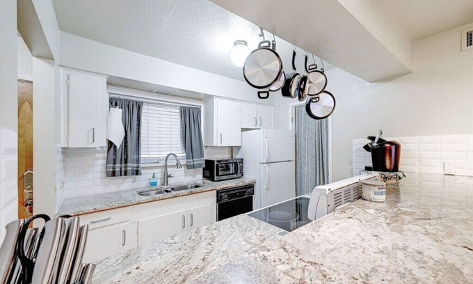 Tarrytown Condominio | Westfield Wonder