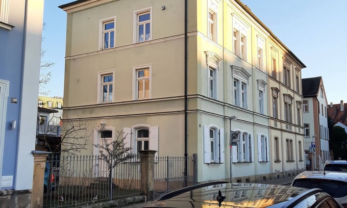 Bamberg Apartamento | Centrally located, large apartment; free parking space included!
