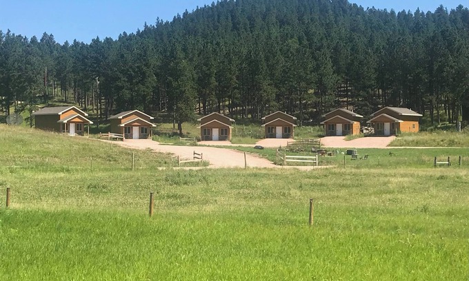 Rapid City Cabina | Centrally Located near everything the Black Hills has to offer!