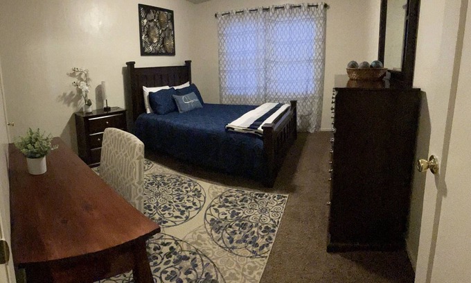Modesto Casa | Centrally Located near Hospital
