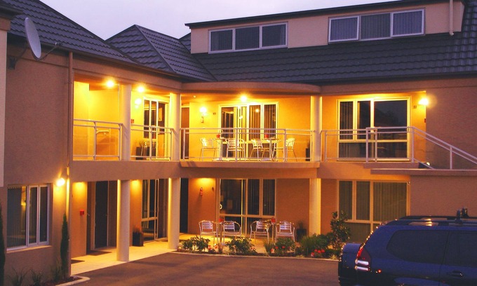 Christchurch City Centre Hotel | CentrePoint on Colombo Motel