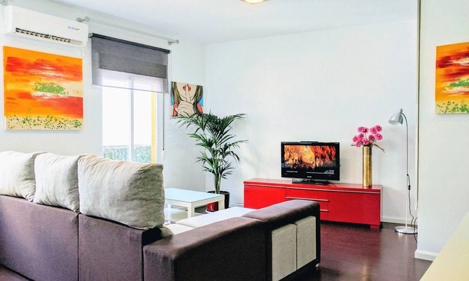 Jaen Apartamento | CÉNTRICO Y TRANQUILO. CON TERRAZA Y PARKING
