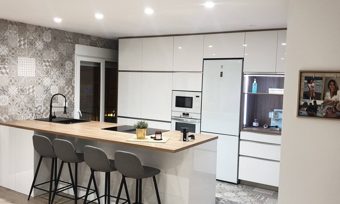 Murcia Condominio | Centrico 2 minutos Gran via. Estacion de tren. Todos los servicios