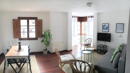 Comillas City Center Apartamento | Centrico Y Acogedor