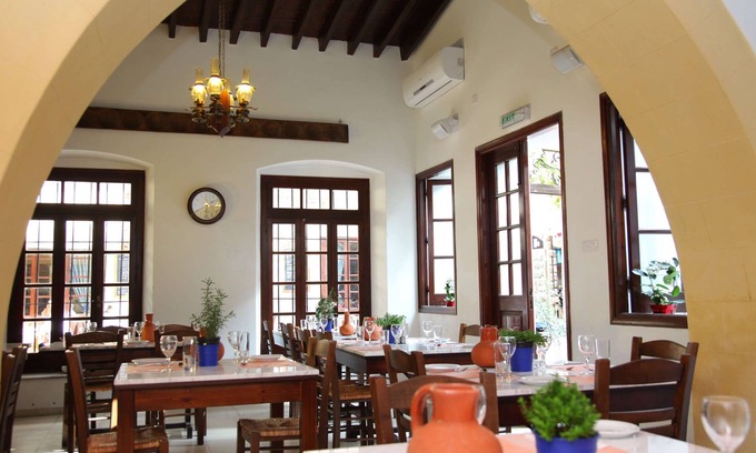 Trypiotis Hotel | Centrum Hotel