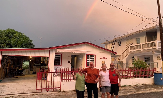 Costa Casa | Cerca de la Parguera, Cabo Rojo, Guanica, Playa Santa. Restaurante cerca