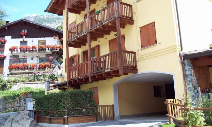 Paquier Apartamento | Apartamento CERVINIA-VALTOURNENCHE Directamente en las laderas desde SCI