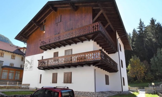 Alba Apartamento | Cesa Fraines by Interhome