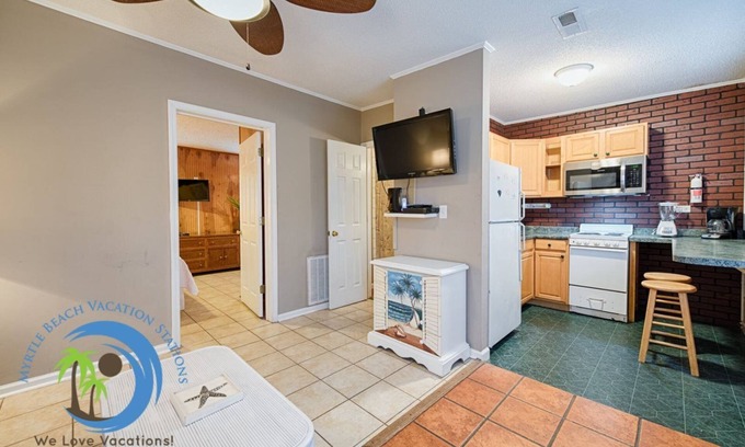 Cherry Grove Beach Cabaña | Cherry Grove Beach Bungalow # 2