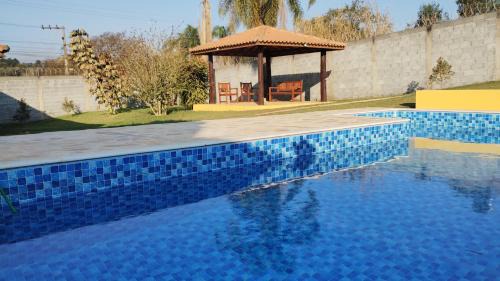 Ibiuna Casa | Chácara com piscina e amplo espaço gourmet à sete min da famosa estrada do roteiro do vinho