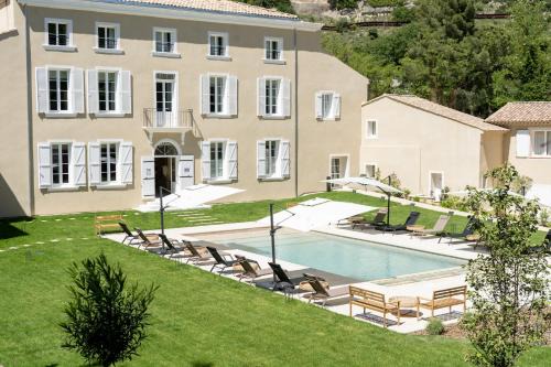 Villeneuve-les-Avignon Apartamento | Château de l'insolas