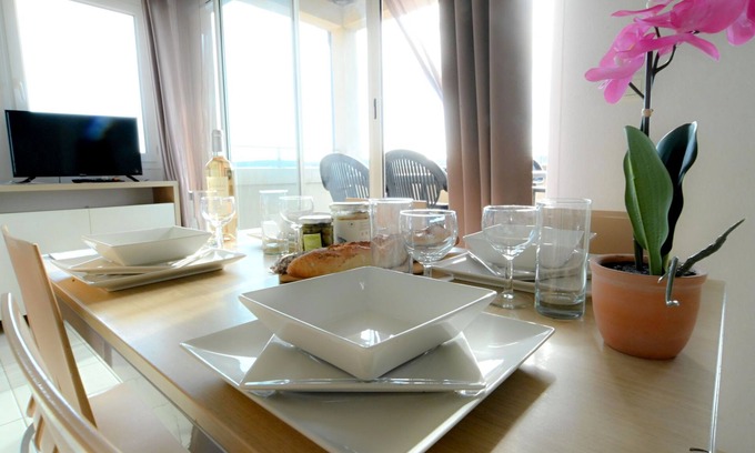 Azille Apartamento | Château de Jouarres by Interhome