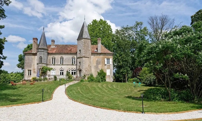 Saint-Forgeot Cama Y Desayuno | Château de Millery, Noctua room