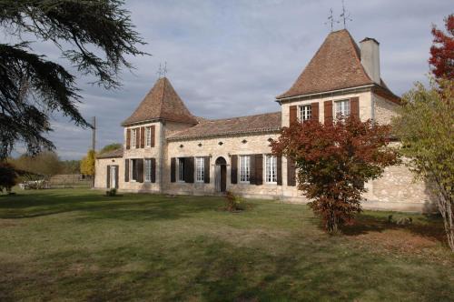 Bazadais Cama Y Desayuno | Château Le Guit