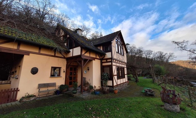 Dieblich Casa | Château Vert - Château with garden & pool