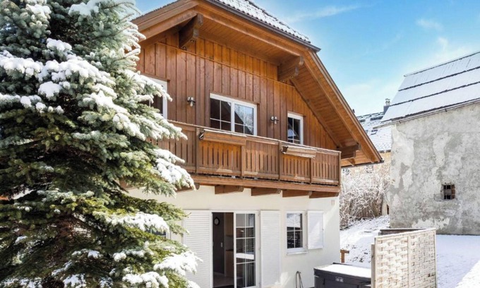Sankt Margarethen im Lungau Chalet De Esquí | Chalet with sauna, hot tub and summer charm