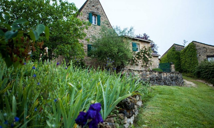 Les Eyzies Cabaña | Casa independiente con encanto, jardín y terrazas en Les Eyzies, cerca de Sarlat y Lascaux