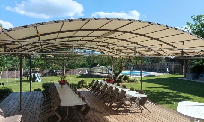 Saint-Martin-de-Fressengeas Casa | Dominio con encanto en el Périgord – piscina climatizada, zona de bienestar
