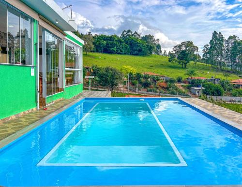 Itapeva Casa | Chacara com WiFi, piscina,churrasqueira e conforto