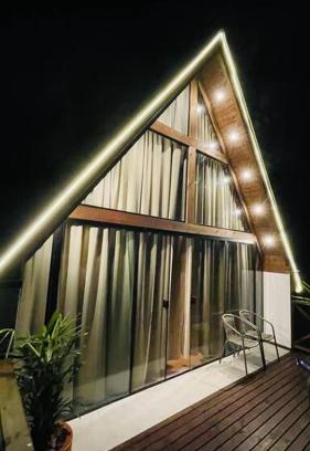 Gravatal Chalet De Esquí | Chalé das montanhas gravatal chalé luz da lua