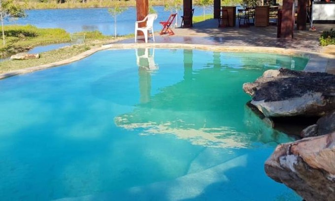 Jaboticatubas Hotel | Chalé defronte Lagoa na Serra do Cipó próximo a Cachoeira Grande, Cachoeira do Pedrão e Cachoeira Véu da Noiva