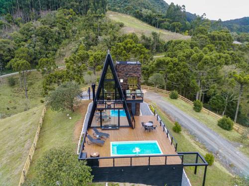 Bom Retiro Chalet De Esquí | Chalé Encantos do Frade