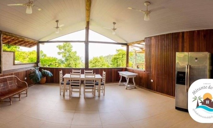 Felix Chalet De Esquí | Chalé Mirante do Félix Ubatuba