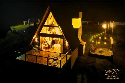 Bom Retiro Chalet De Esquí | Chalé Romântico Serra Catarinense Hidro e Lareira