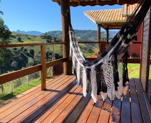 Santo Antonio do Pinhal Hotel | Chalés Água azul
