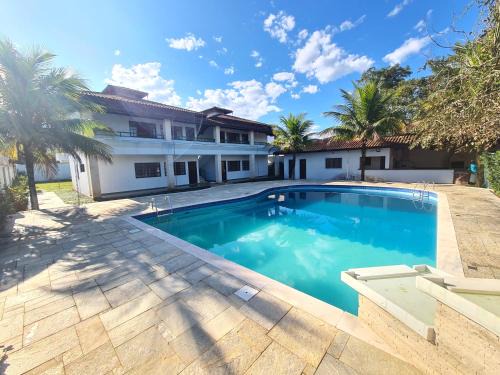 Massaguacu Chalet De Esquí | Chalés individuais com piscina a 500M da praia