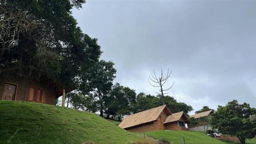 Camanducaia Cabina | Chalés Pinheiros da Mantiqueira