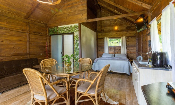Rio do Sul Casa | Chal com Wi-fi Vista p o Lago em Meio a Natureza