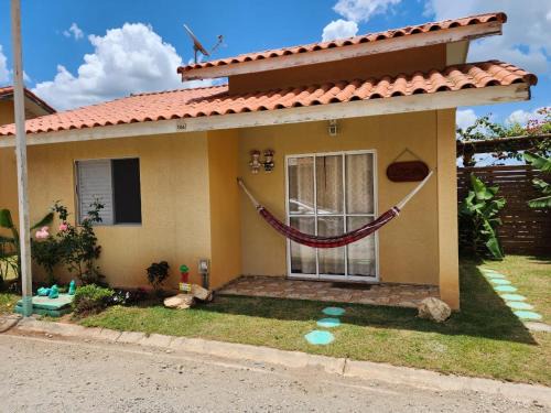 Mairinque Chalet De Esquí | Chale Cantinho do Sol Catarina Home Club
