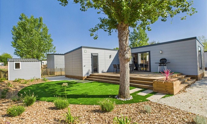 Saint-Gilles-Croix-de-Vie Chalet De Esquí | Chalet con piscina para 4 adultos / 2 niños