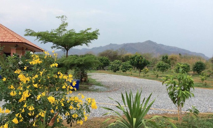 Kanchanaburi Casa | Chaleena Homestay