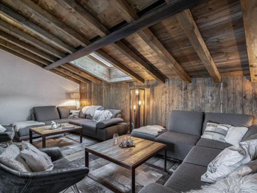 Le Praz Chalet De Esquí | Chalet élégant à Courchevel Le Praz avec spa, cheminée et services inclus - FR-1-568-35