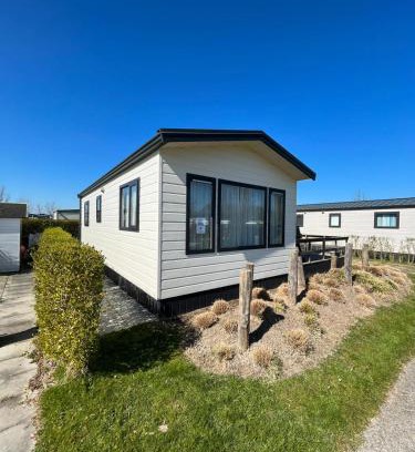 Kamperland Chalet De Esquí | Chalet (A16) op gezellige familiecamping bij zee