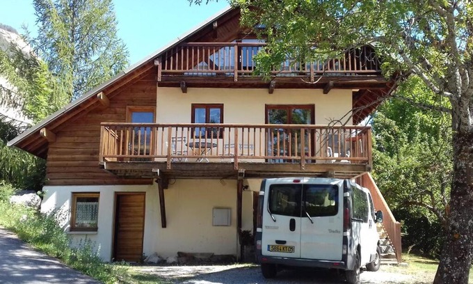 Les Vigneaux Chalet De Esquí | Chalet avec jardin proche de VALLOUISE