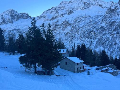 Sozzine Chalet De Esquí | Chalet Baita Aria