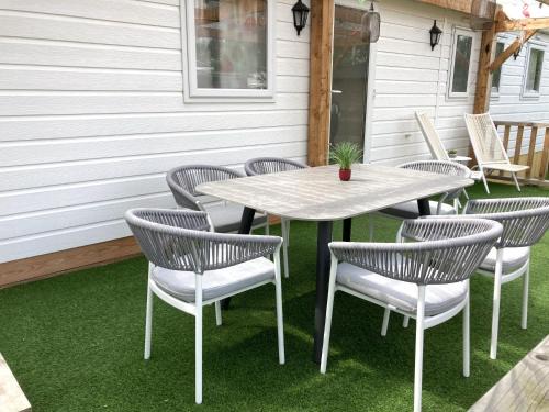 Jabbeke Otro | Chalet Between Ostend and Bruges