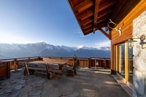 Saint-Pierre-de-Clages Chalet De Esquí | Chalet Chafrebelle - sauna & view