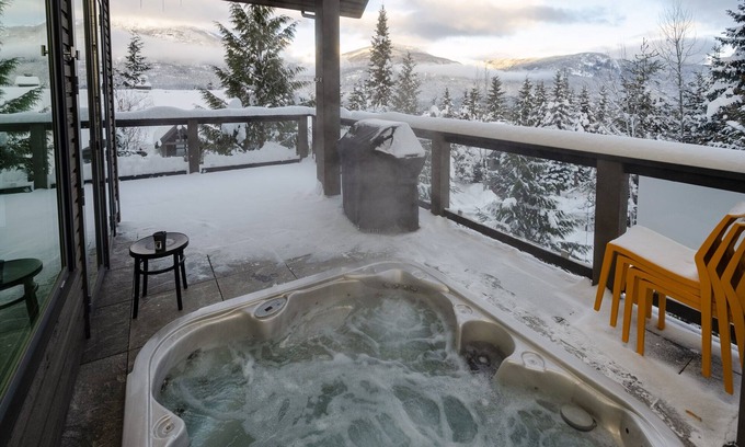 Upper Village Chalet De Esquí | Magnífico Slopeside de lujo 4/4 Walk to Village, tiendas / restaurantes. Vistas prt HotTub