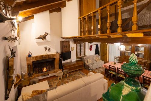 Giustino Chalet De Esquí | Chalet Corona