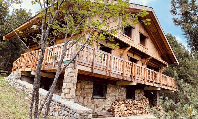 Les Angles Chalet De Esquí | CHALET STANDING 180M2 ANGLES para 12 personas.