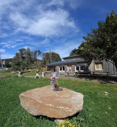 Les Estables Casa | Chalet du Pradel et la ferme a la bonne fourche